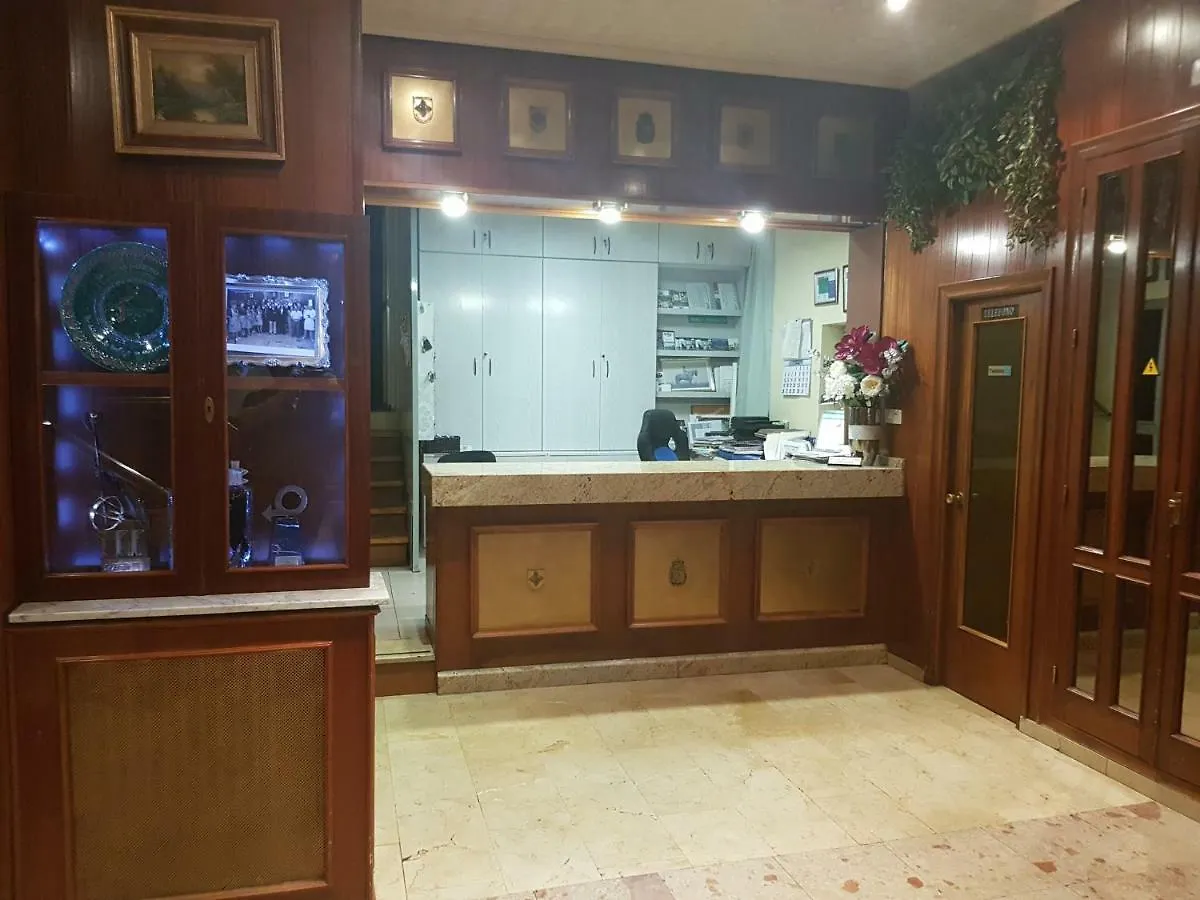 ***  Hotel Torrezaf Torre del Campo Španělsko
