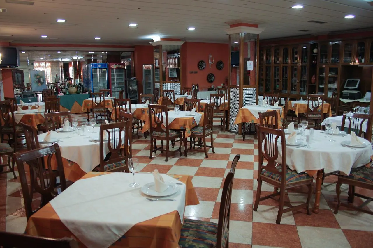 Hotel Torrezaf Torredelcampo